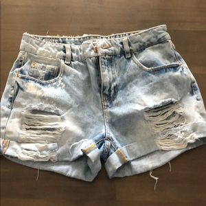 Zara distressed jean shorts